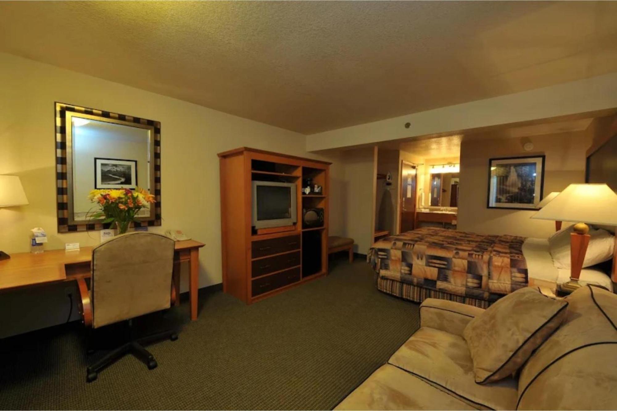 District Hotel By Oyo Portland Convention Center Extérieur photo